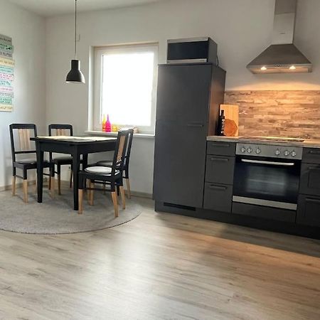 Appartement Buechensaal Mit Stellplatz Erlensee ภายนอก รูปภาพ