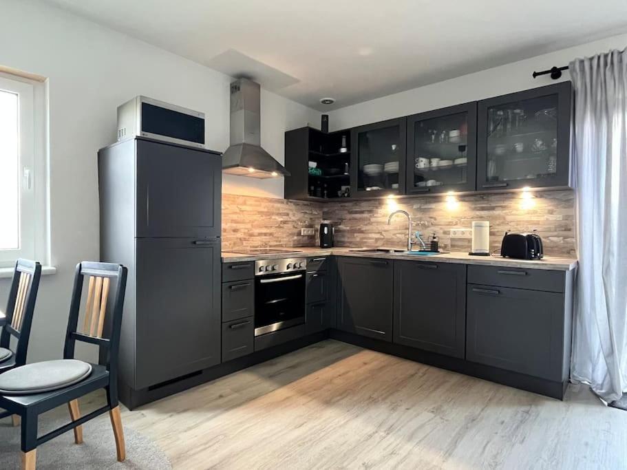 Appartement Buechensaal Mit Stellplatz Erlensee ภายนอก รูปภาพ